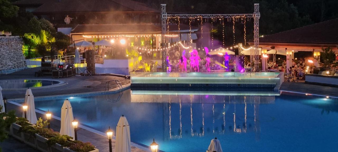 Eve Santa Marina Studios - Sea, Pools, Relax Sozopol Extérieur photo